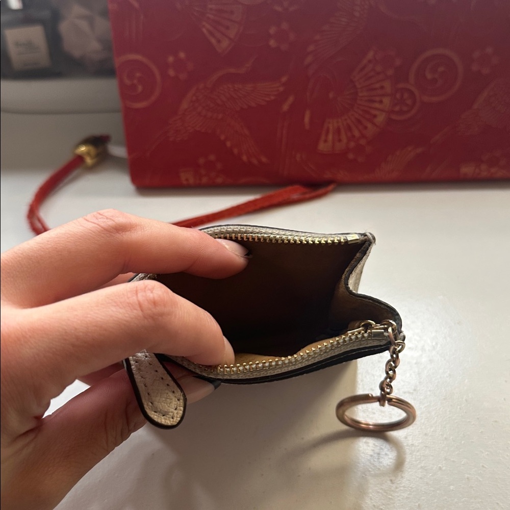 Coach Ivory Leather Card Pouch - Picture 3 of 4